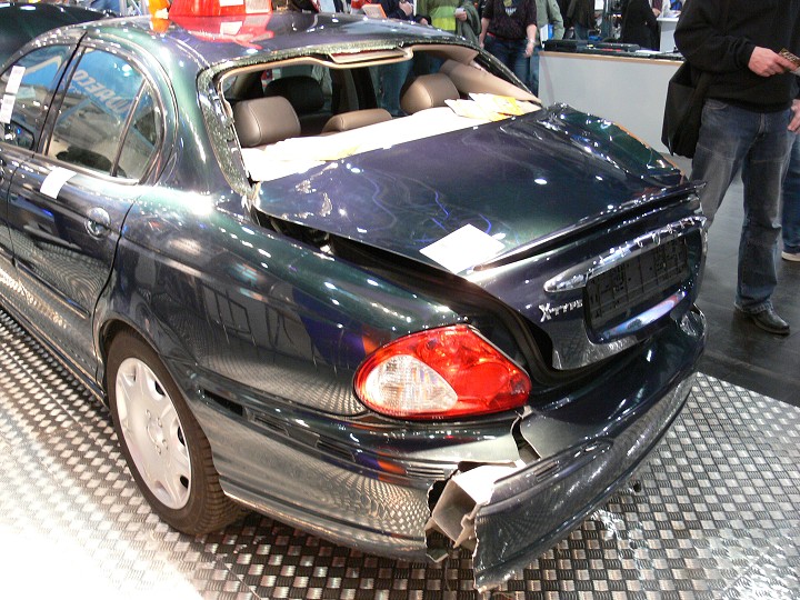 img00107.jpg