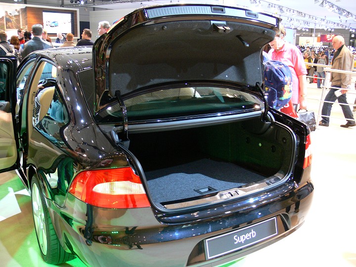 img00269.jpg